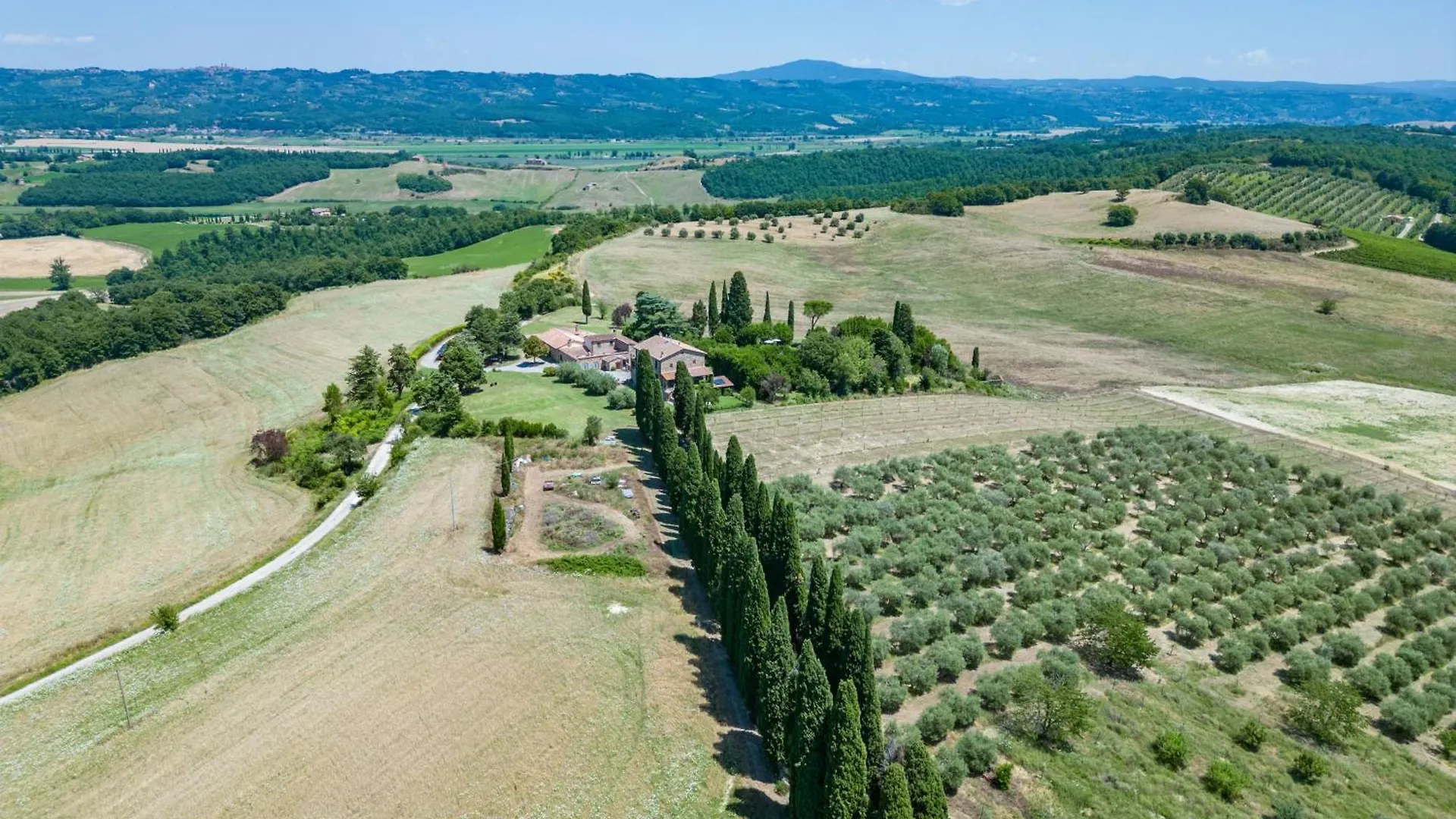 Landhuis Agriturismo Spazzavento Palazzone