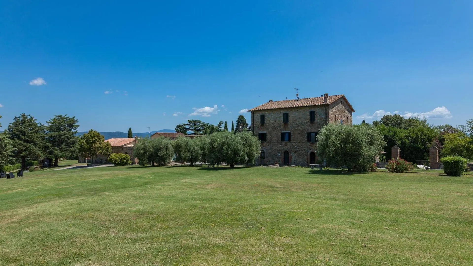 Agriturismo Spazzavento Palazzone 0*,